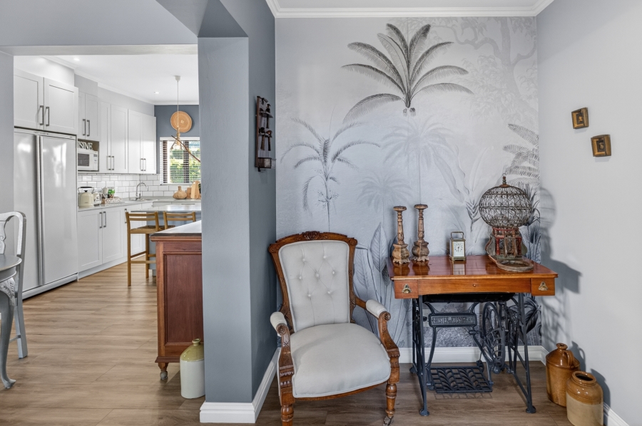 3 Bedroom Property for Sale in Baron View Western Cape